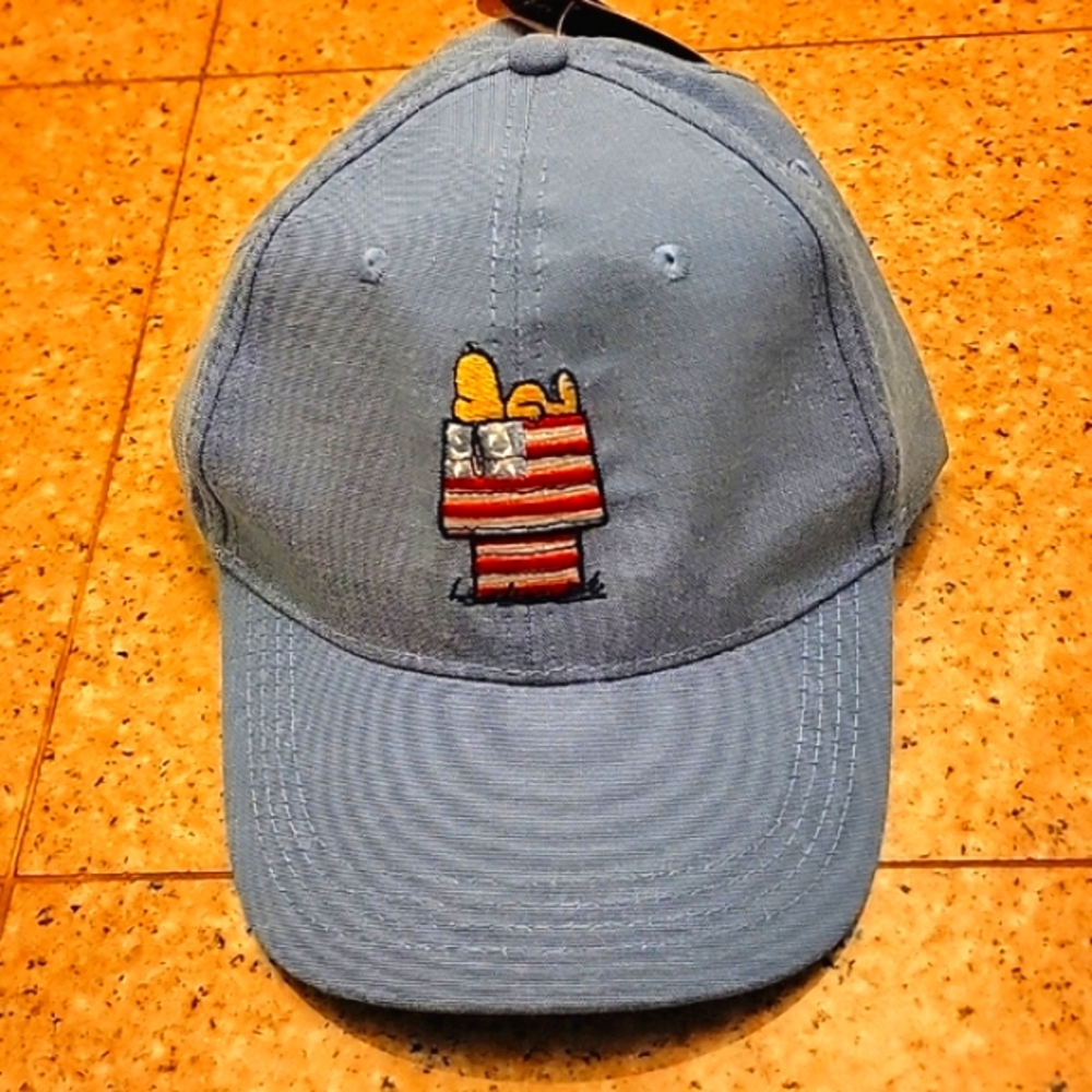 NWT PEANUTS Patriotic Snoopy House Baseball Hat Cap Adjustable Strap One Size